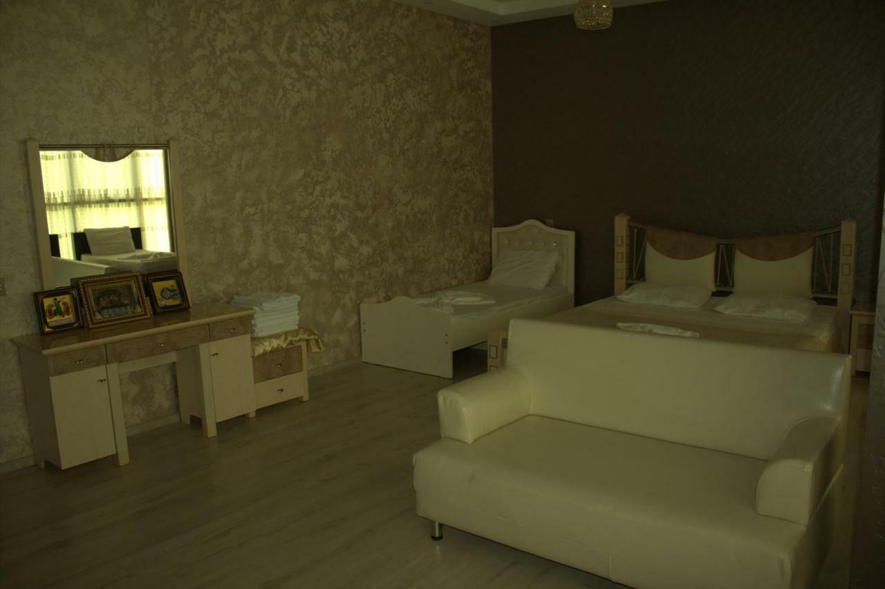 Ruslan93 Otel Bakü Dış mekan fotoğraf